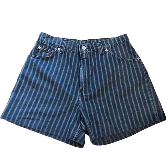 Levi’s Vintage PinStripe Blue Jean Loose Fit Size 12 Shorts - Picture 1 of 8